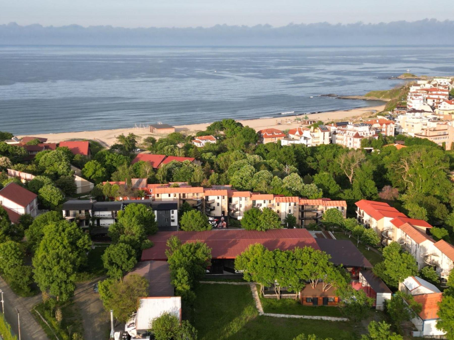 Sport Generation Camp Hotel Lozenets Exterior photo